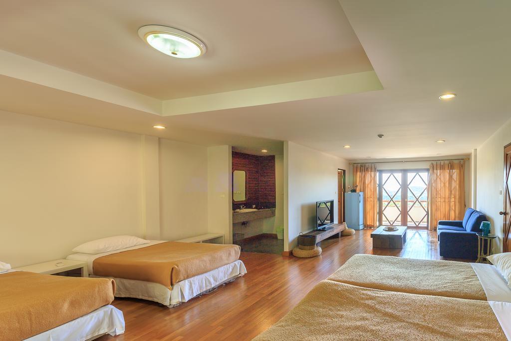 Pak Chong Phuripimarn Penthouse מראה חיצוני תמונה